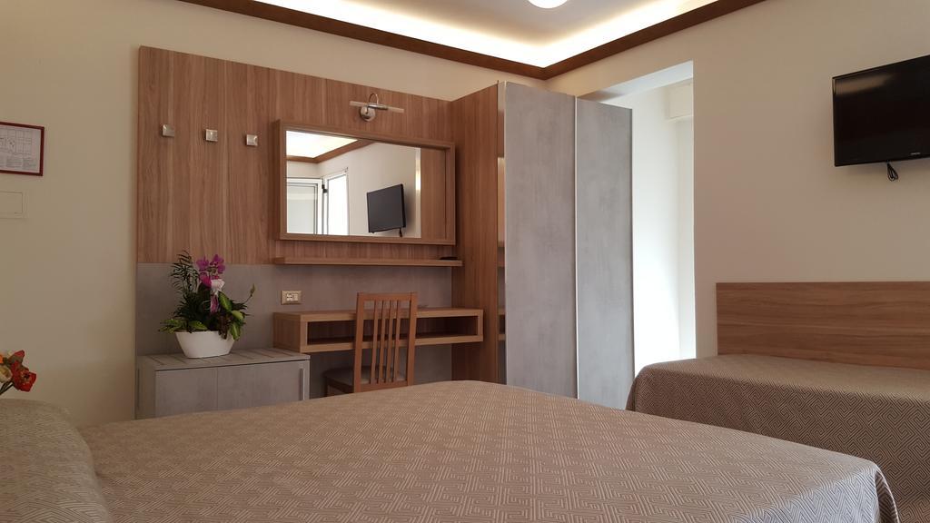 Comfort Quadruple Room
